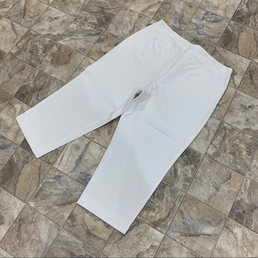 Talbots White Capris - image 2
